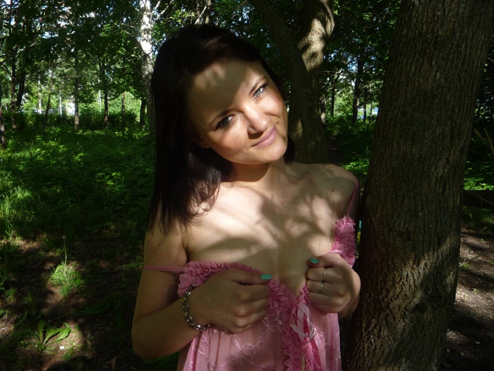 Любовь, 20 лет, 2 размер груди